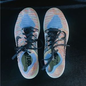 Nike FREE RN FLYKNIT tennis shoes